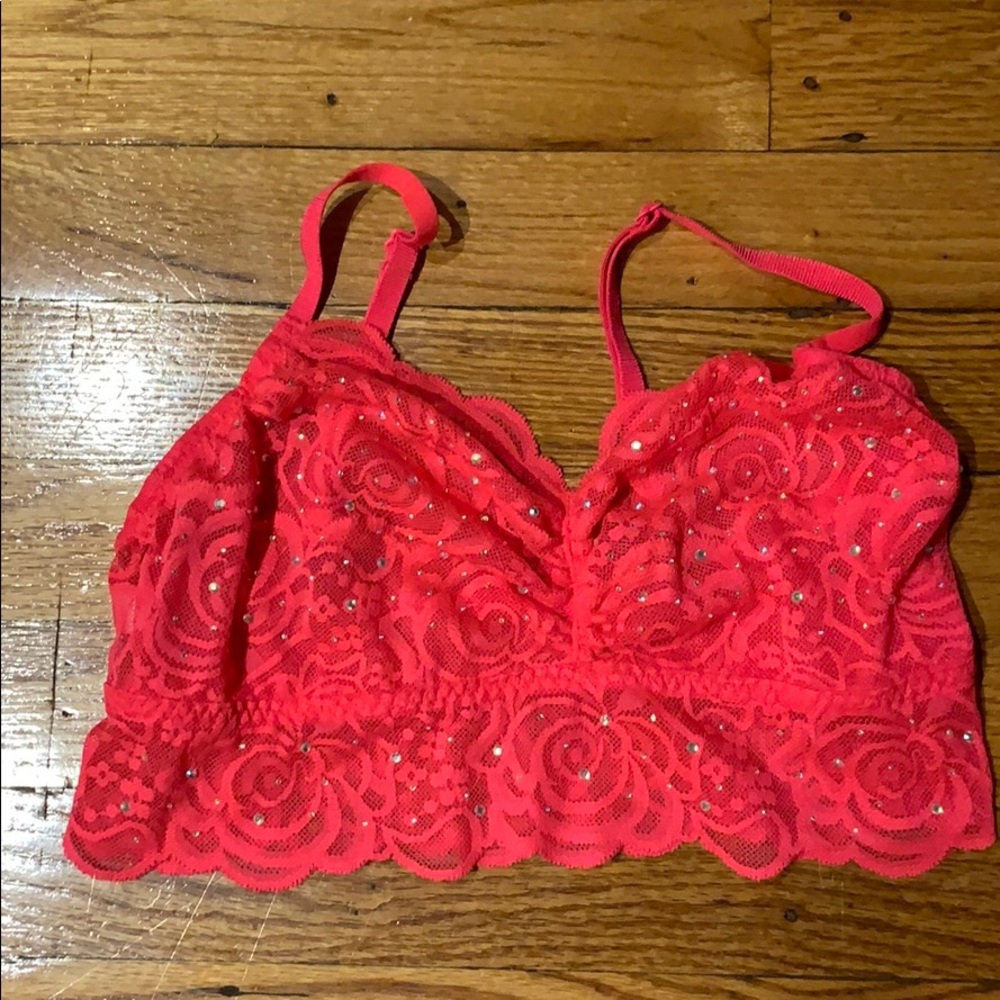 PINK BRALETTES